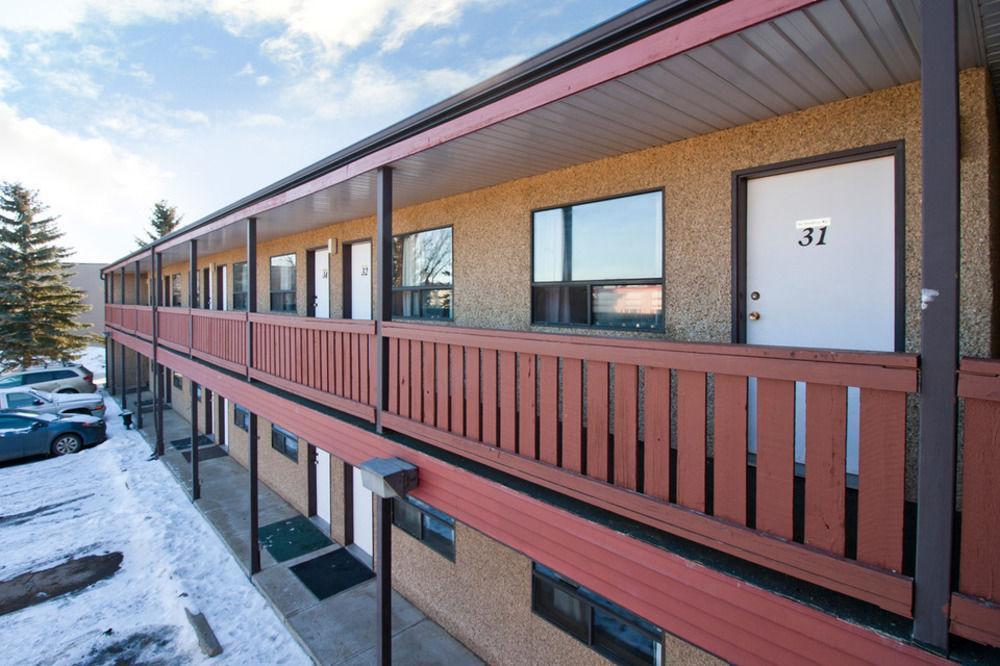 Horizon Motel Saint Albert Екстериор снимка