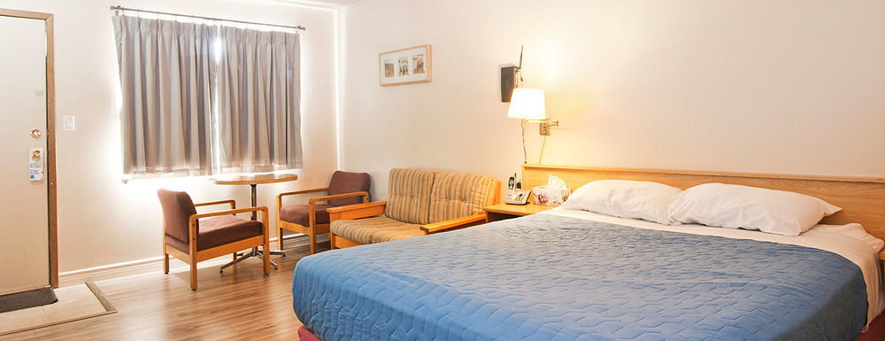 Horizon Motel Saint Albert Екстериор снимка