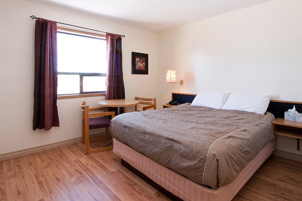 Horizon Motel Saint Albert Екстериор снимка